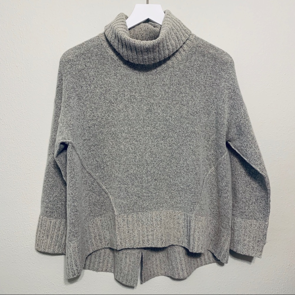 {Brochu Walker} Oatmeal Turtle Neck Sweater